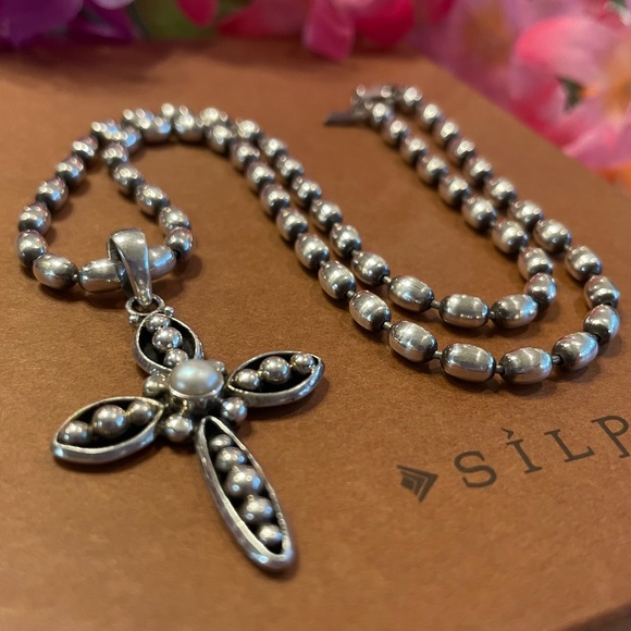 Silpada N1443 Polished Sterling Silver Oval Bead chain & Freshwater Pearl Cross - Picture 4 of 16